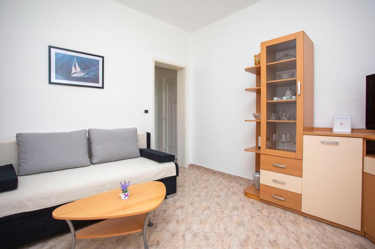 Apartman Lidija โคโรมาชโน ภายนอก รูปภาพ