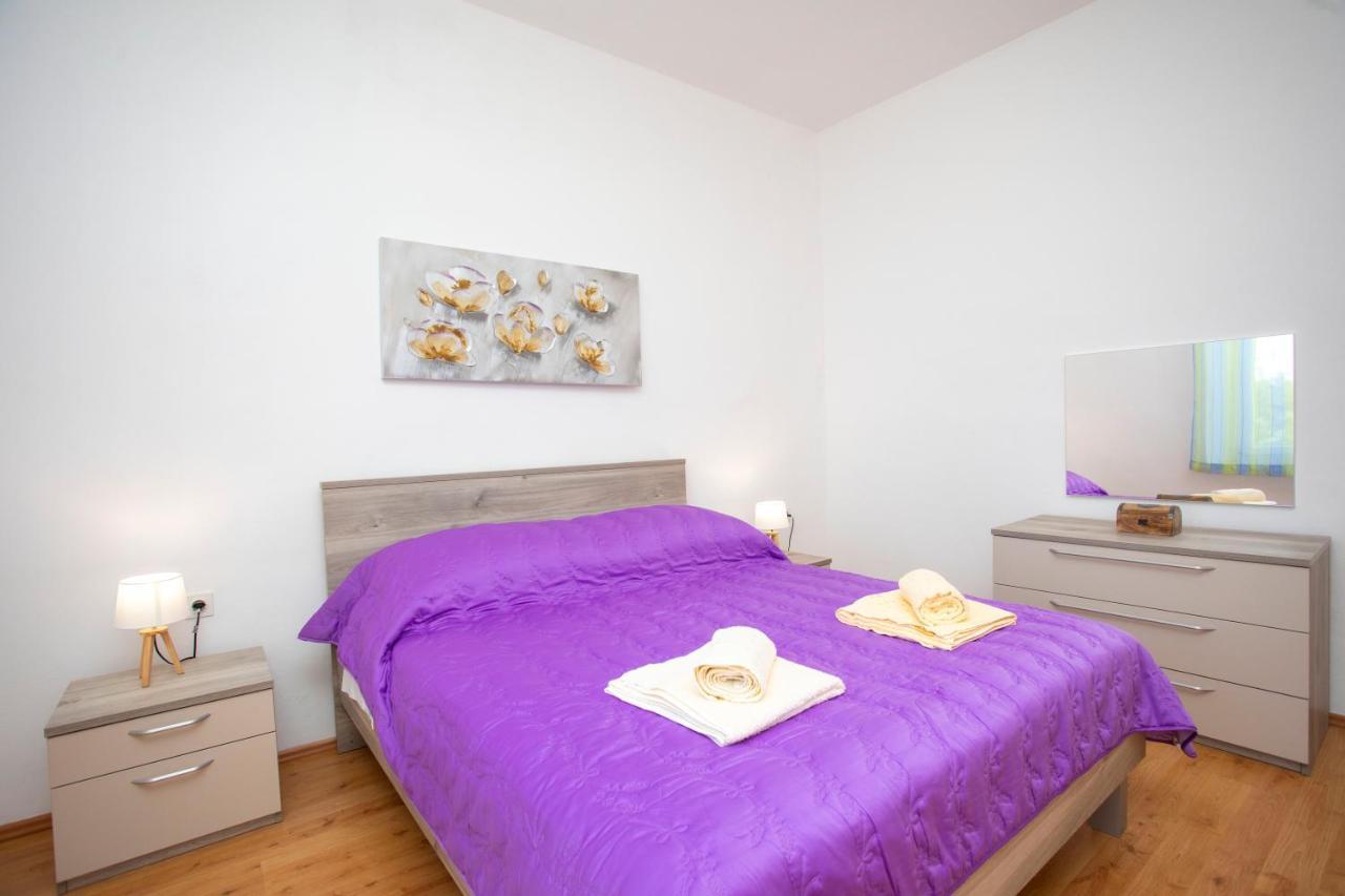 Apartman Lidija โคโรมาชโน ภายนอก รูปภาพ